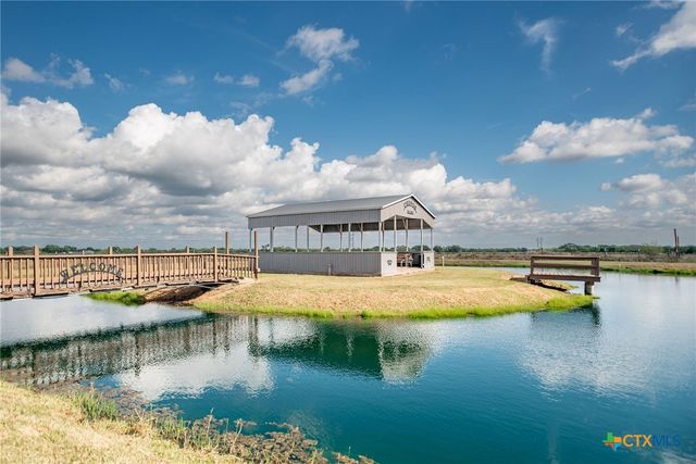 190 Hood Road, Inez, TX 77968