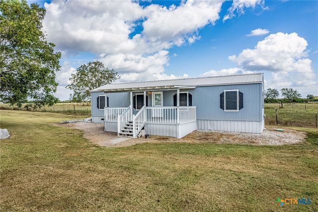 190 Hood Road, Inez, TX 77968