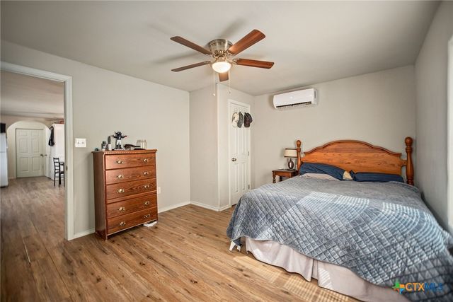 190 Hood Road, Inez, TX 77968