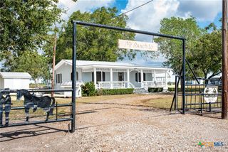 190 Hood Road, Inez, TX 77968