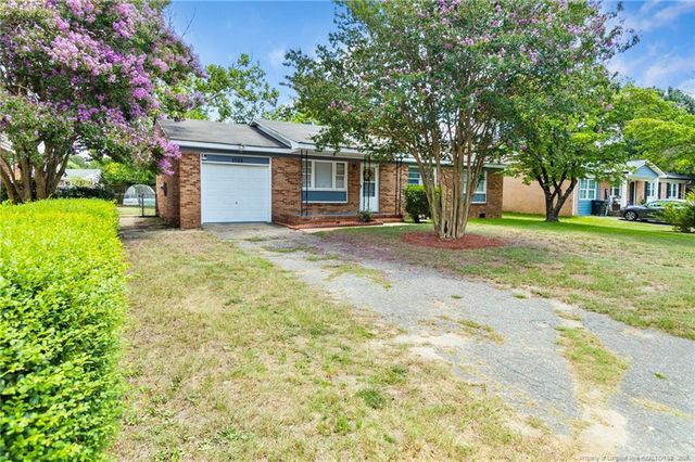 1705 Grandview Drive, Fayetteville, NC 28314