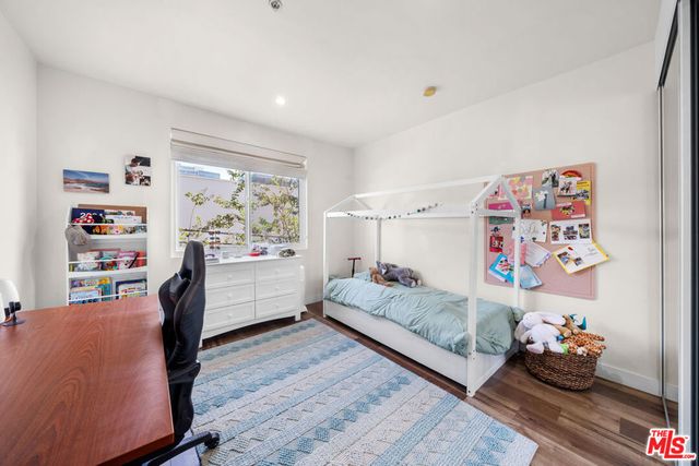 620 S Gramercy Place 228, Los Angeles, CA 90005