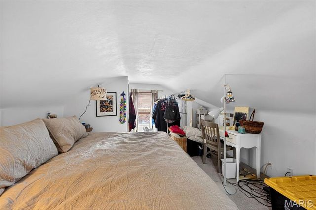 700 Adams Street, St Charles, MO 63301