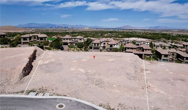 18 Mountain View Drive, Las Vegas, NV 89141