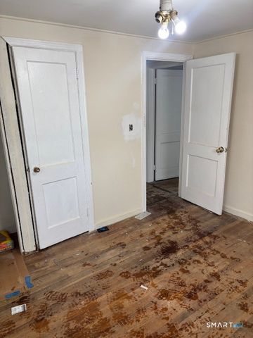 305 Granby Street, Hartford, CT 06112