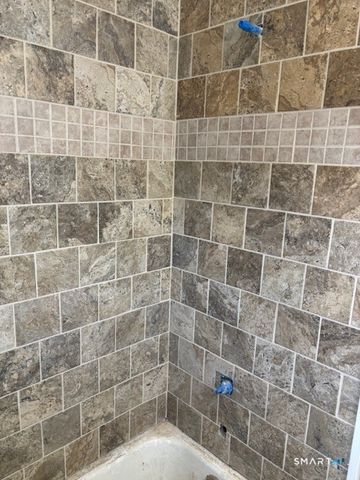 305 Granby Street, Hartford, CT 06112