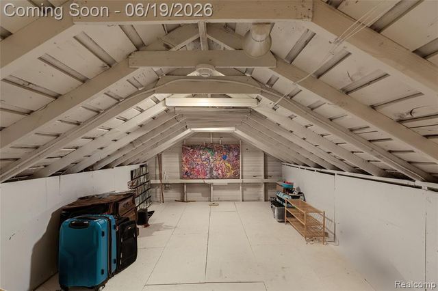 10504 Borgman Avenue, Huntington Woods, MI 48070