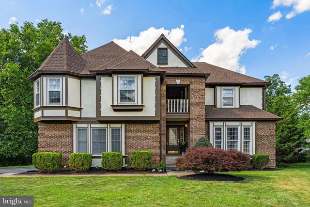 14 STAFFORD CT, Sterling, VA 20165