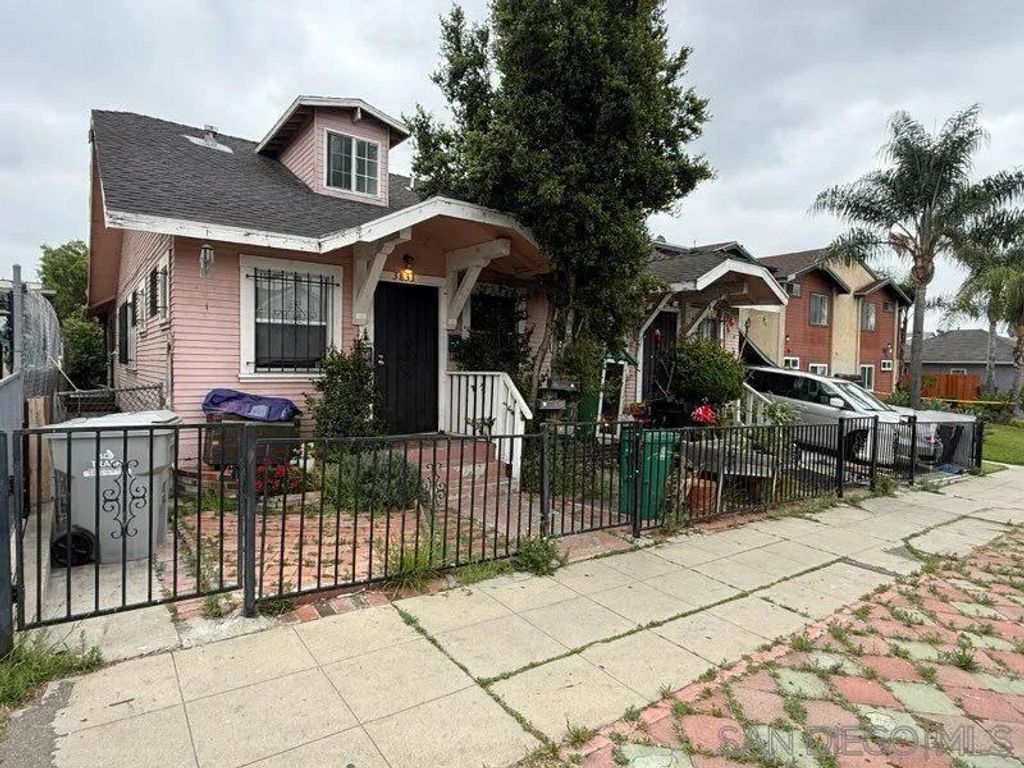 3831-33 N 41st Street, San Diegp, CA 92105