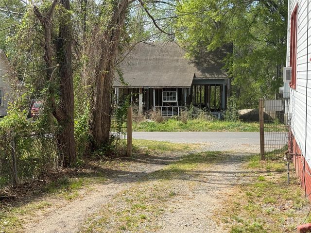 965 13th Street, Lancaster, SC 29720