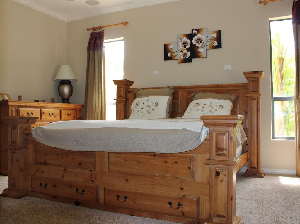 Image 17 of property listing at 406 PETREL TRAIL, Bradenton, FL 34212