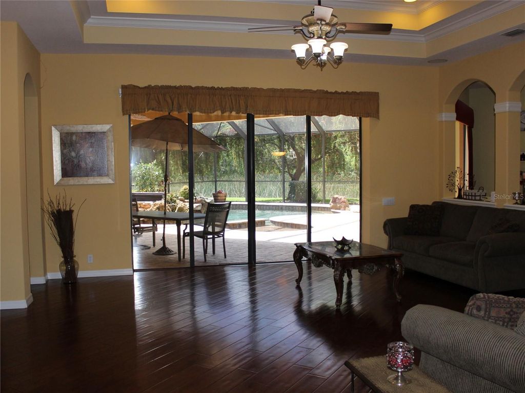 Image 21 of property listing at 406 PETREL TRAIL, Bradenton, FL 34212