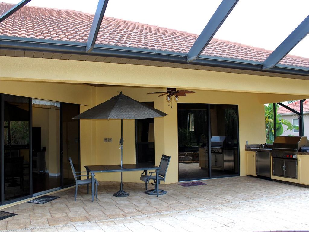 Image 43 of property listing at 406 PETREL TRAIL, Bradenton, FL 34212