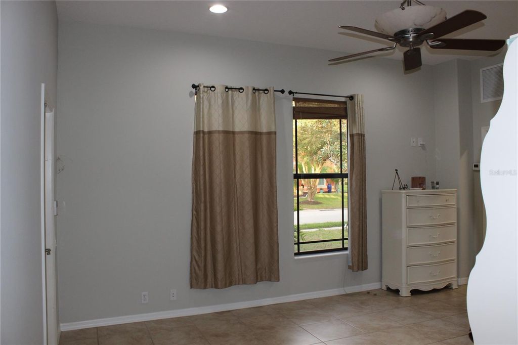 Image 46 of property listing at 406 PETREL TRAIL, Bradenton, FL 34212