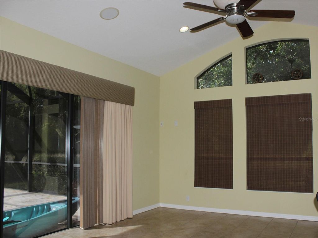 Image 61 of property listing at 406 PETREL TRAIL, Bradenton, FL 34212