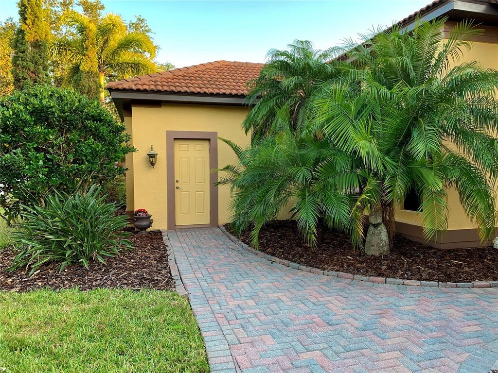 Image 71 of property listing at 406 PETREL TRAIL, Bradenton, FL 34212