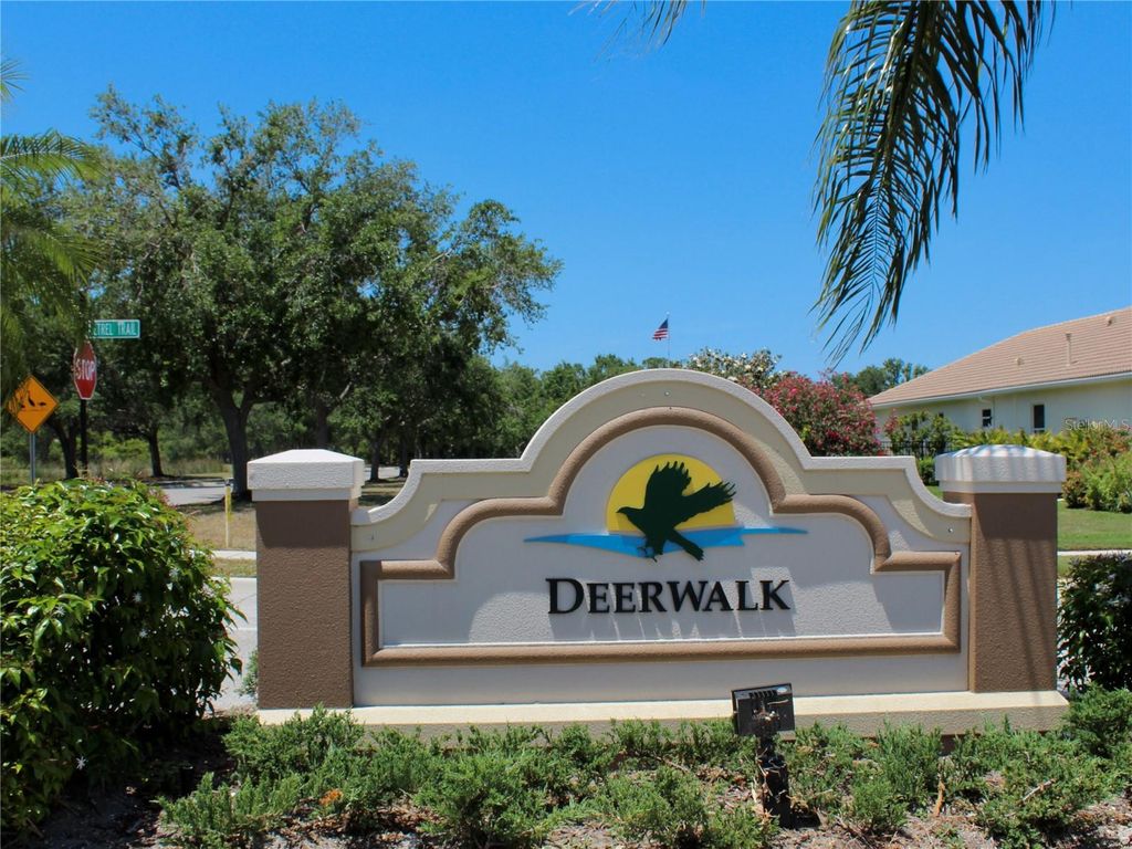 Image 81 of property listing at 406 PETREL TRAIL, Bradenton, FL 34212