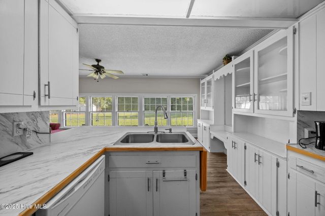 1813 Worthington Road, Greenville, NC 27858