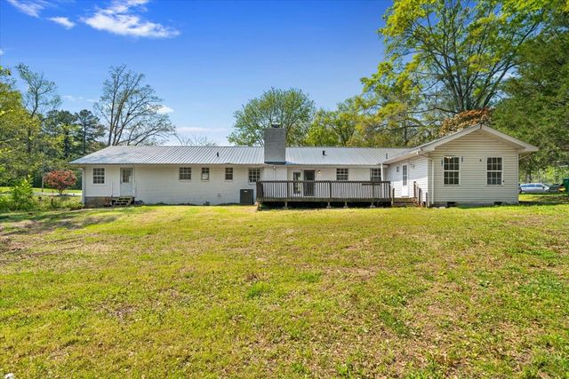 741 SE North Dr, Dalton, GA 30721