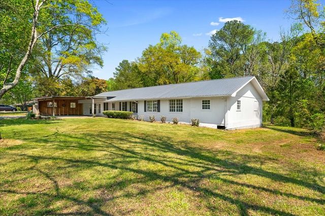 741 SE North Dr, Dalton, GA 30721