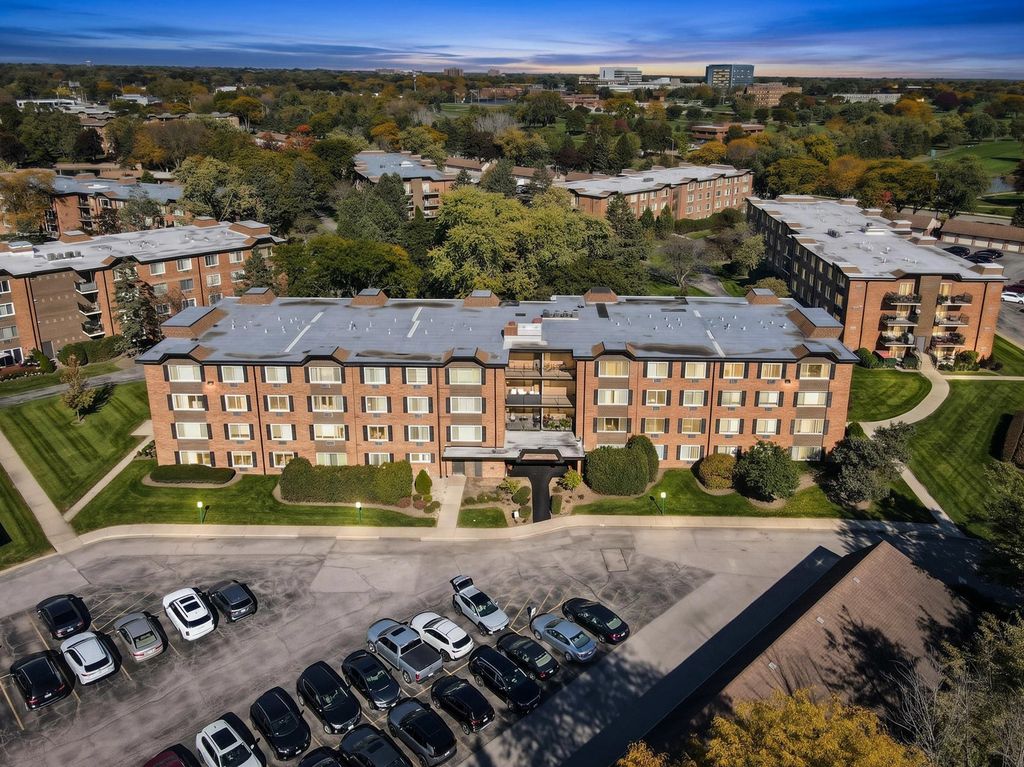 1227 S Old Wilke Road 206, Arlington Heights, IL 60005 — exterior