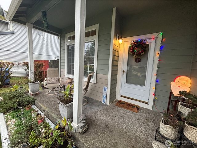 4705 Blueberry Court SE, Lacey, WA 98503