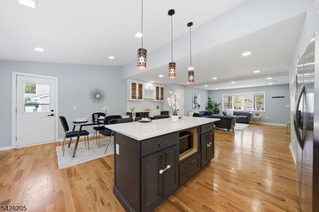 115 La Grande Ave, Fanwood Boro, NJ 07023