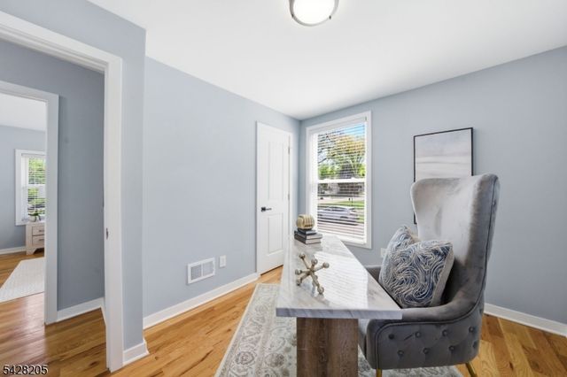 115 La Grande Ave, Fanwood Boro, NJ 07023