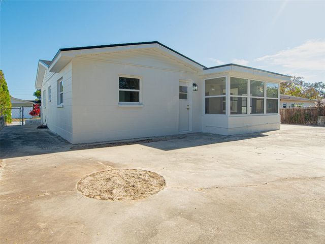 9147 RICHWOOD LANE, Port Richey, FL 34668