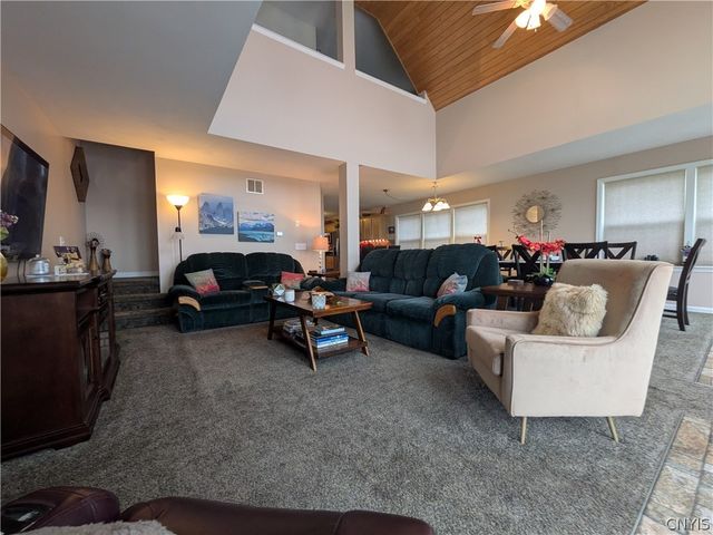 7487 W Murray Dr. Drive, Cicero, NY 13039