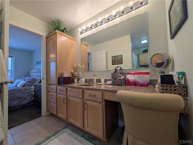 7487 W Murray Dr. Drive, Cicero, NY 13039