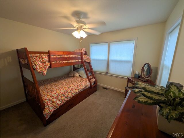 7487 W Murray Dr. Drive, Cicero, NY 13039