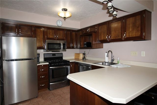 211 Greenwood Drive, North Strabane, PA 15317
