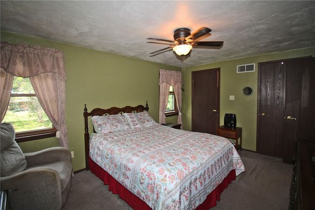 211 Greenwood Drive, North Strabane, PA 15317