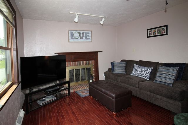 211 Greenwood Drive, North Strabane, PA 15317