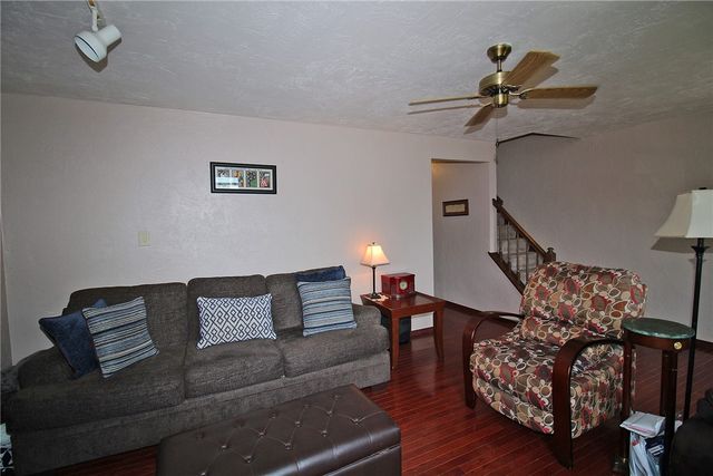 211 Greenwood Drive, North Strabane, PA 15317