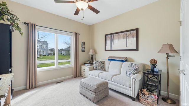 12101 Mallards Lake Parkway, Fort Wayne, IN 46845