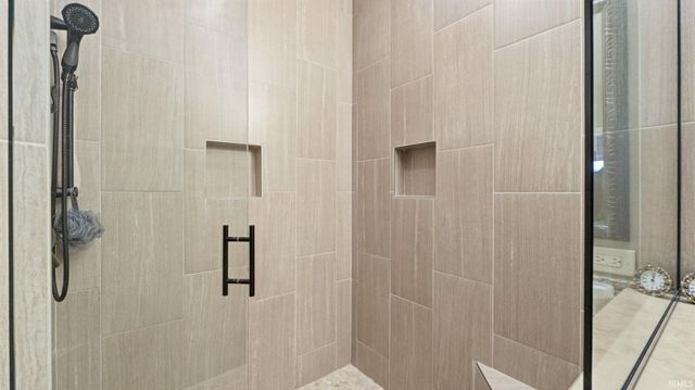 12101 Mallards Lake Parkway, Fort Wayne, IN 46845