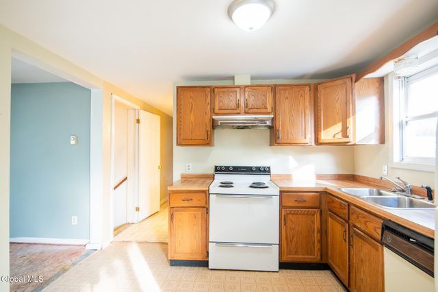 49 Bronk Drive, Queensbury, NY 12804