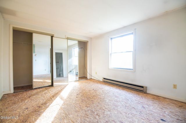 49 Bronk Drive, Queensbury, NY 12804