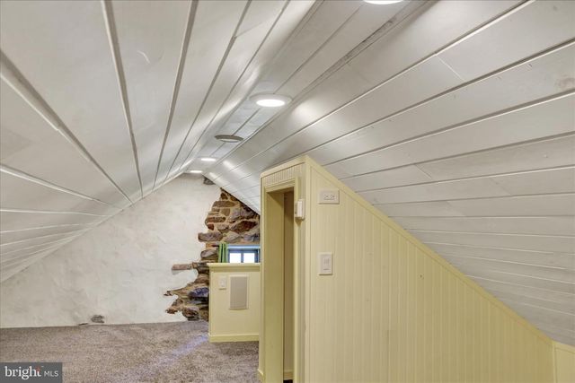 84 CIDER MILL RD, Mertztown, PA 19539