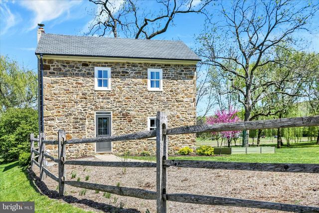 84 CIDER MILL RD, Mertztown, PA 19539