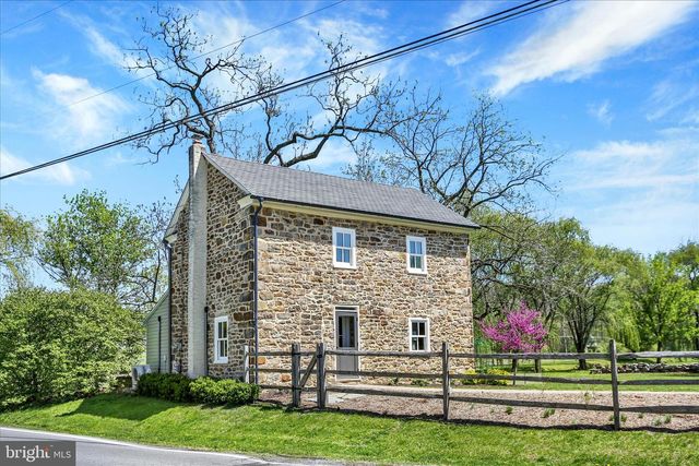 84 CIDER MILL RD, Mertztown, PA 19539
