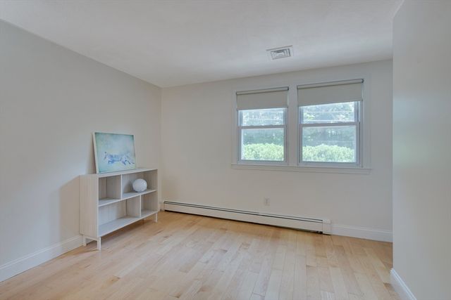 369 Dedham Ave, Needham, MA 02492