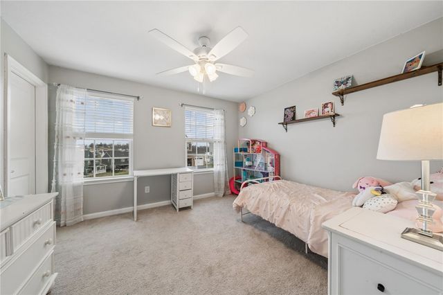 226 Regency Drive, North Strabane, PA 15330