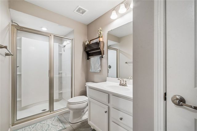 226 Regency Drive, North Strabane, PA 15330