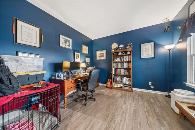 226 Regency Drive, North Strabane, PA 15330