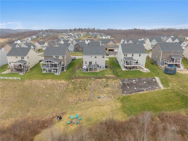 226 Regency Drive, North Strabane, PA 15330