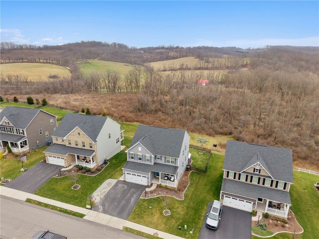 226 Regency Drive, North Strabane, PA 15330