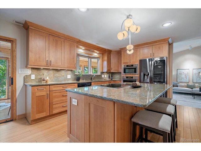 8756 W Iliff Ave, Lakewood, CO 80227